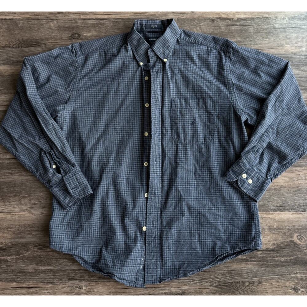 Nautica Men’s L Plaid Button Down Shirt Navy White Cotton Long Sleeve Casual
